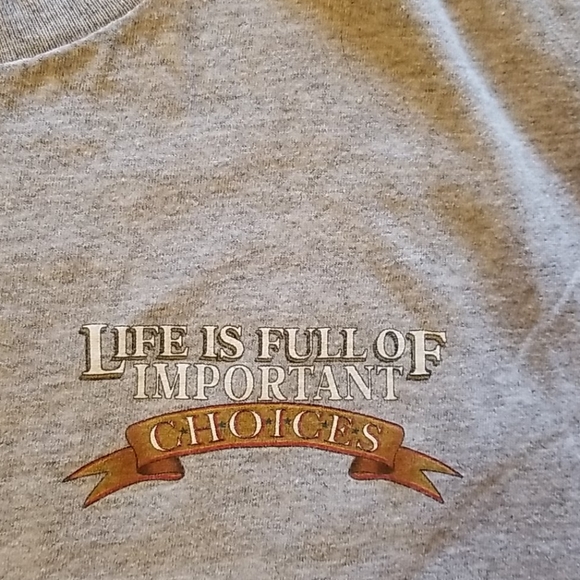 Cotton graphic Tee. - Picture 4 of 4